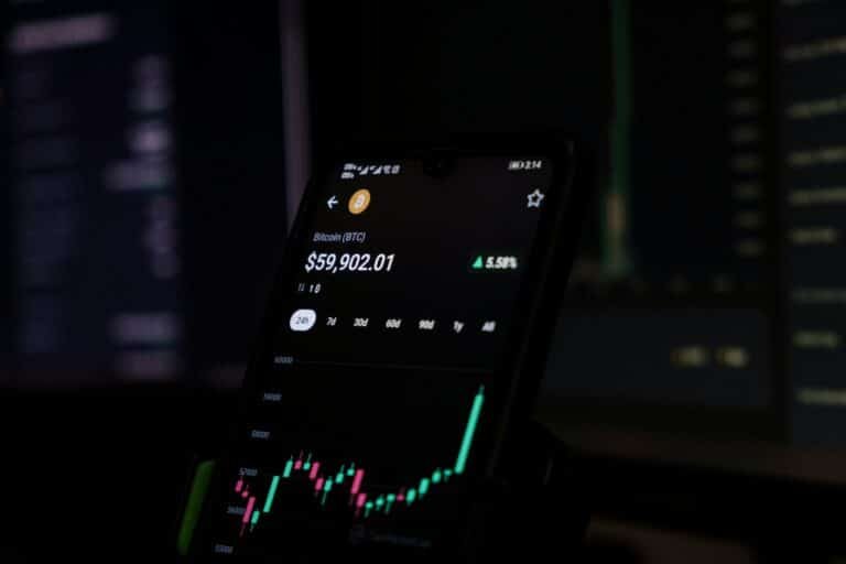 Spot Bitcoin ETFs Attract More Than $2.2 Billion in Six Days